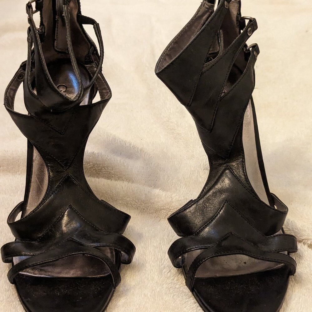 Guess black ether hight heel sandal